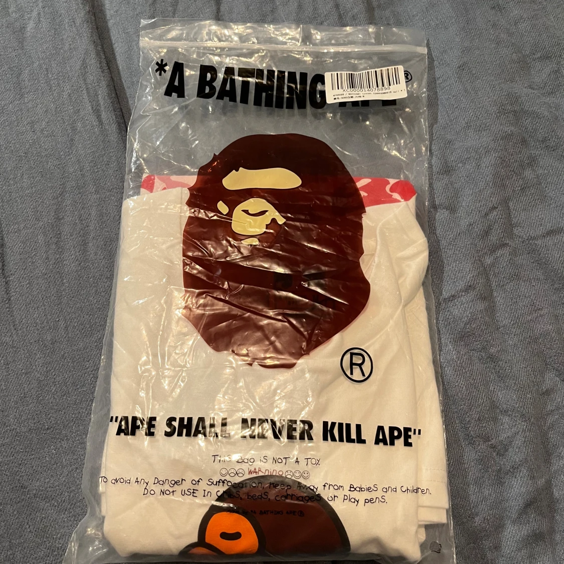 Bape t shirt - 4