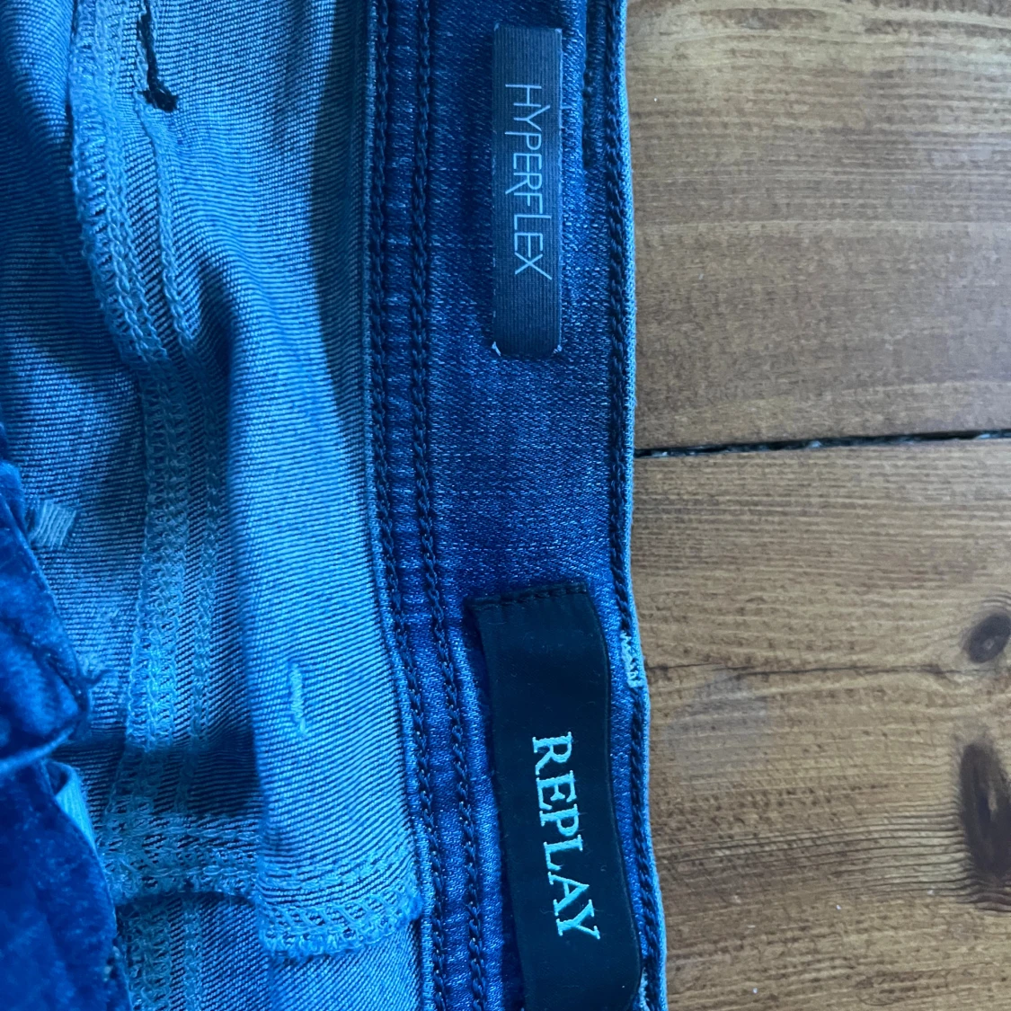 Blå slim fit jeans från replay  - 4