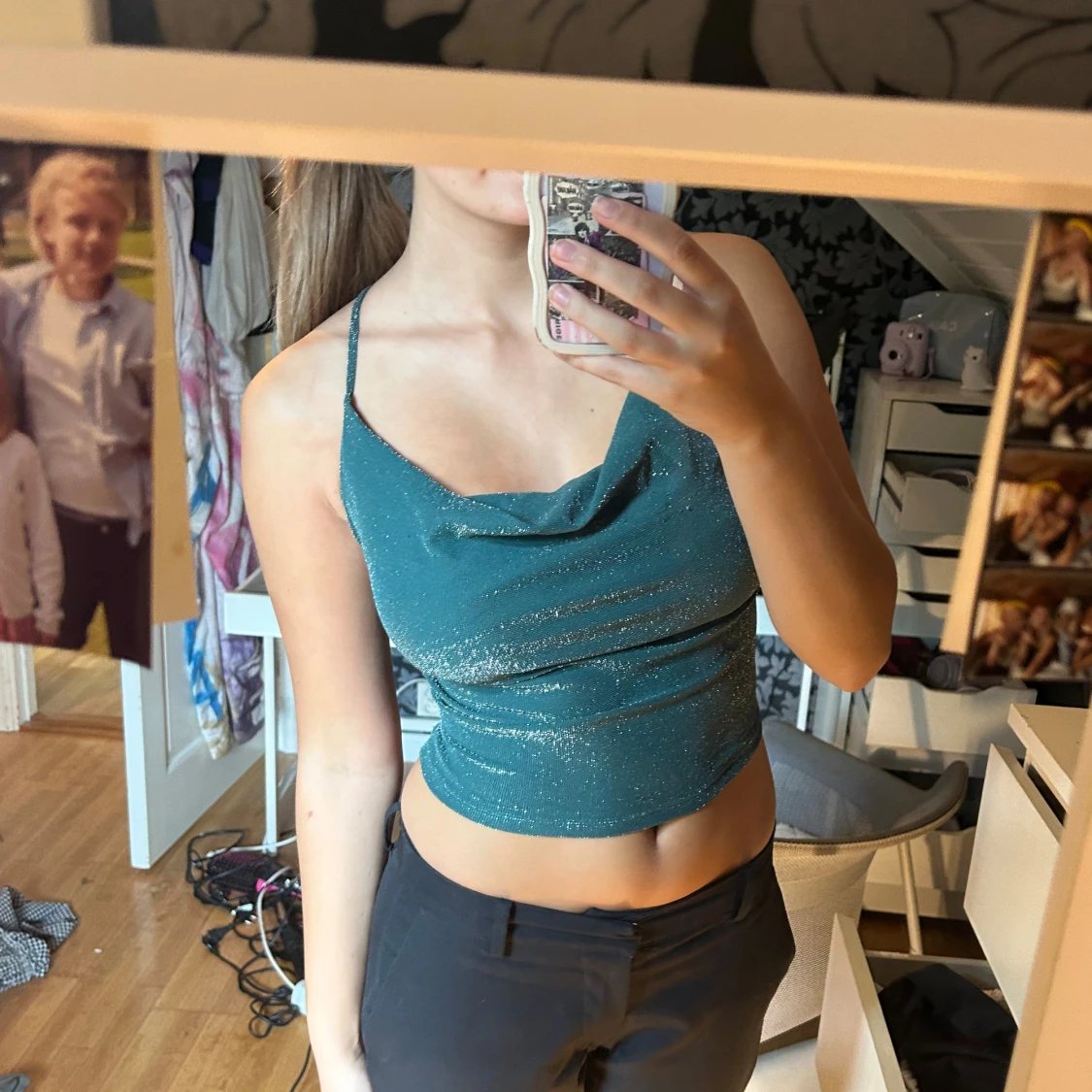 Glittrig grön croppad linnetopp