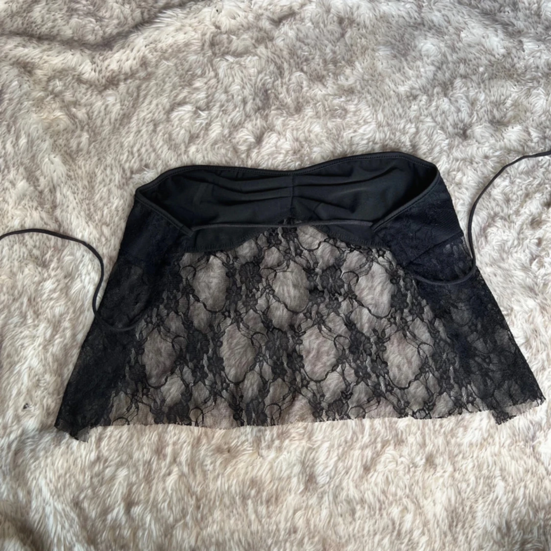 Svart spets bandeau tubtopp med snörning - 4