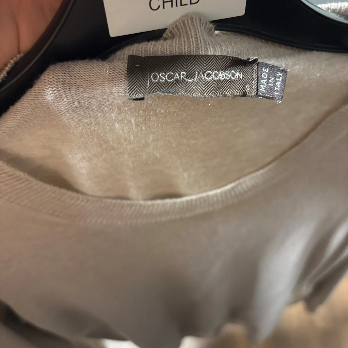 Beige kofta från Oscar Jacobson - 1