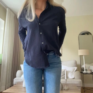 Superfin skjorta  - Superfin skjorta från Pelle p💗Nypris 1 200kr Storlek XS-S