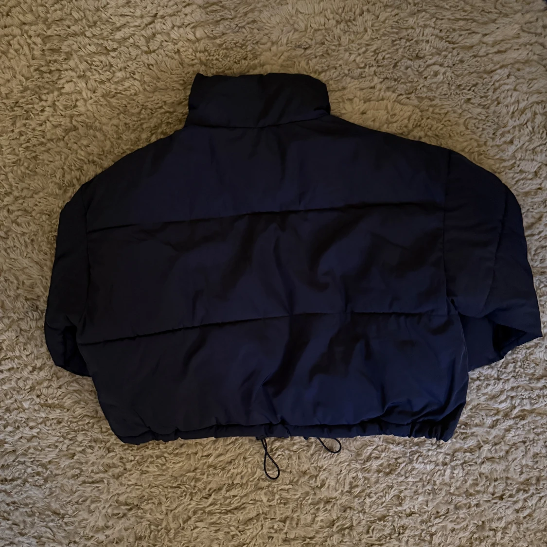 Mörkblå pufferjacka från H&M Divided S - 1