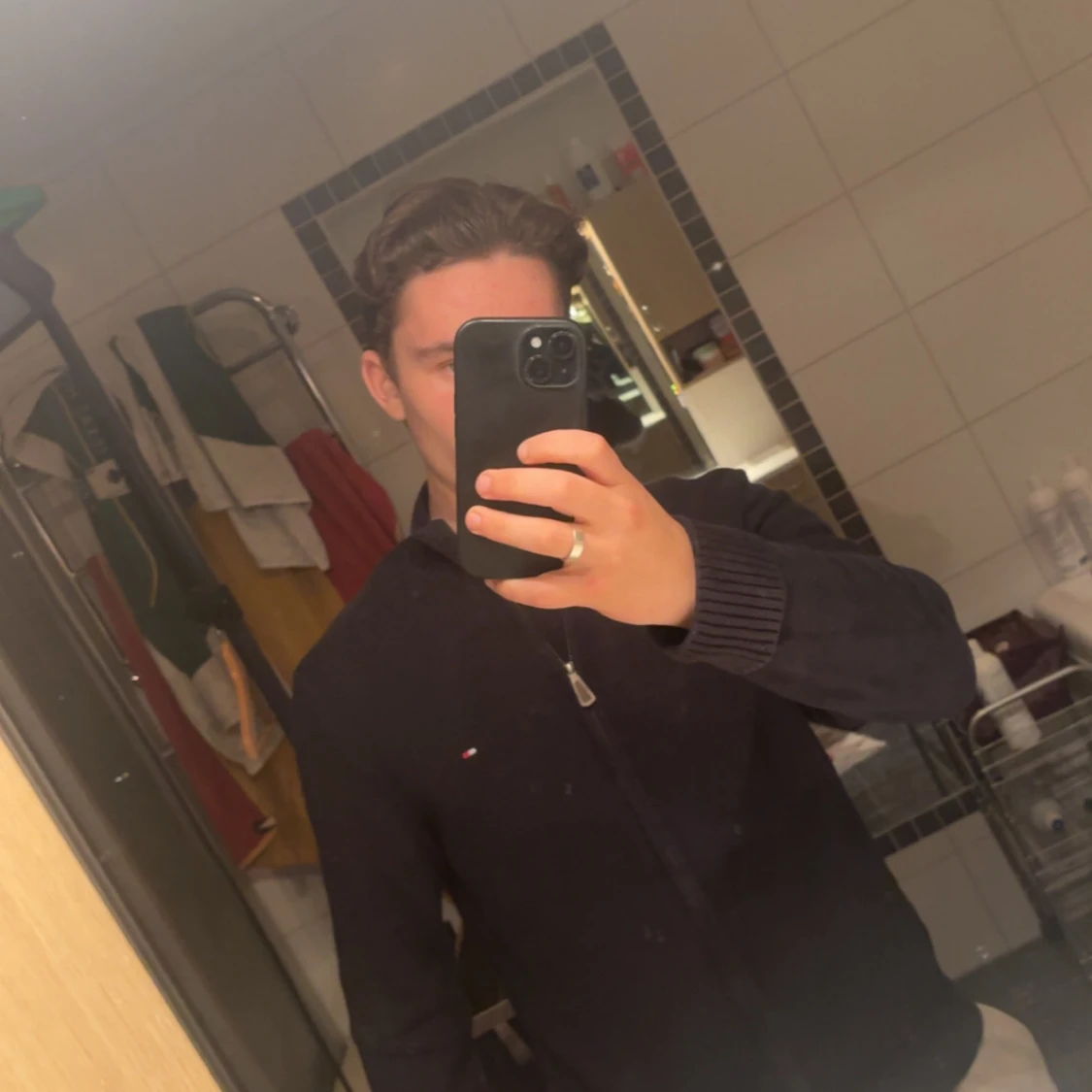 Svart helzip från Tommy Hilfiger