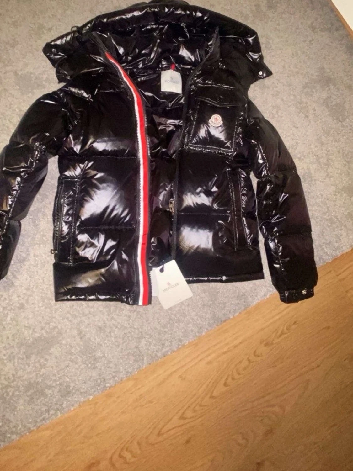 Moncler montbeliard puffer jacka
