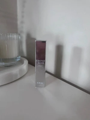 Front Row concealer från CAIA - Oöppnad Front Row concealer från Caia i färgen 2N! 
