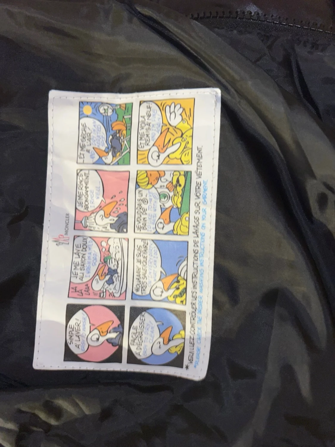 Svart Moncler pufferjacka med huva - 4