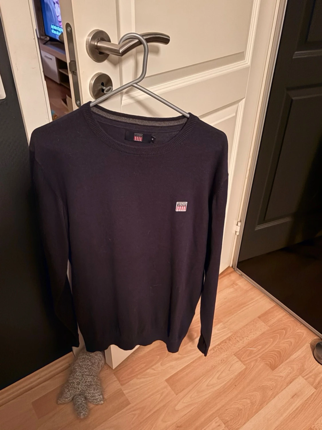 Mörkblå stickad tröja från Gant