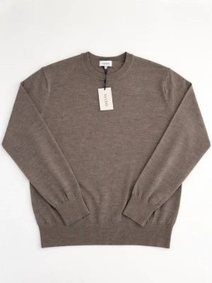 Sandö Sweatshirt  - Helt ny Sandö Sweatshirt med prislappen kvar. Storlek M. Skicket är 10/10, aldrig använd. Nypris 799 kr. Har du frågor? Släng iväg ett dm!