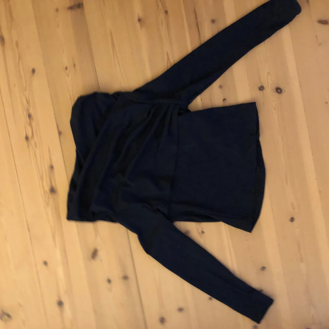 Svart långärmad topp från SHEIN