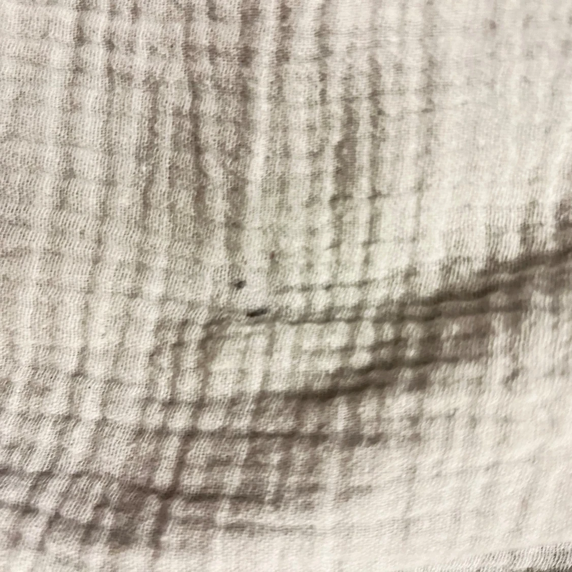 Ljusgrå blus med spets från Zara - 2