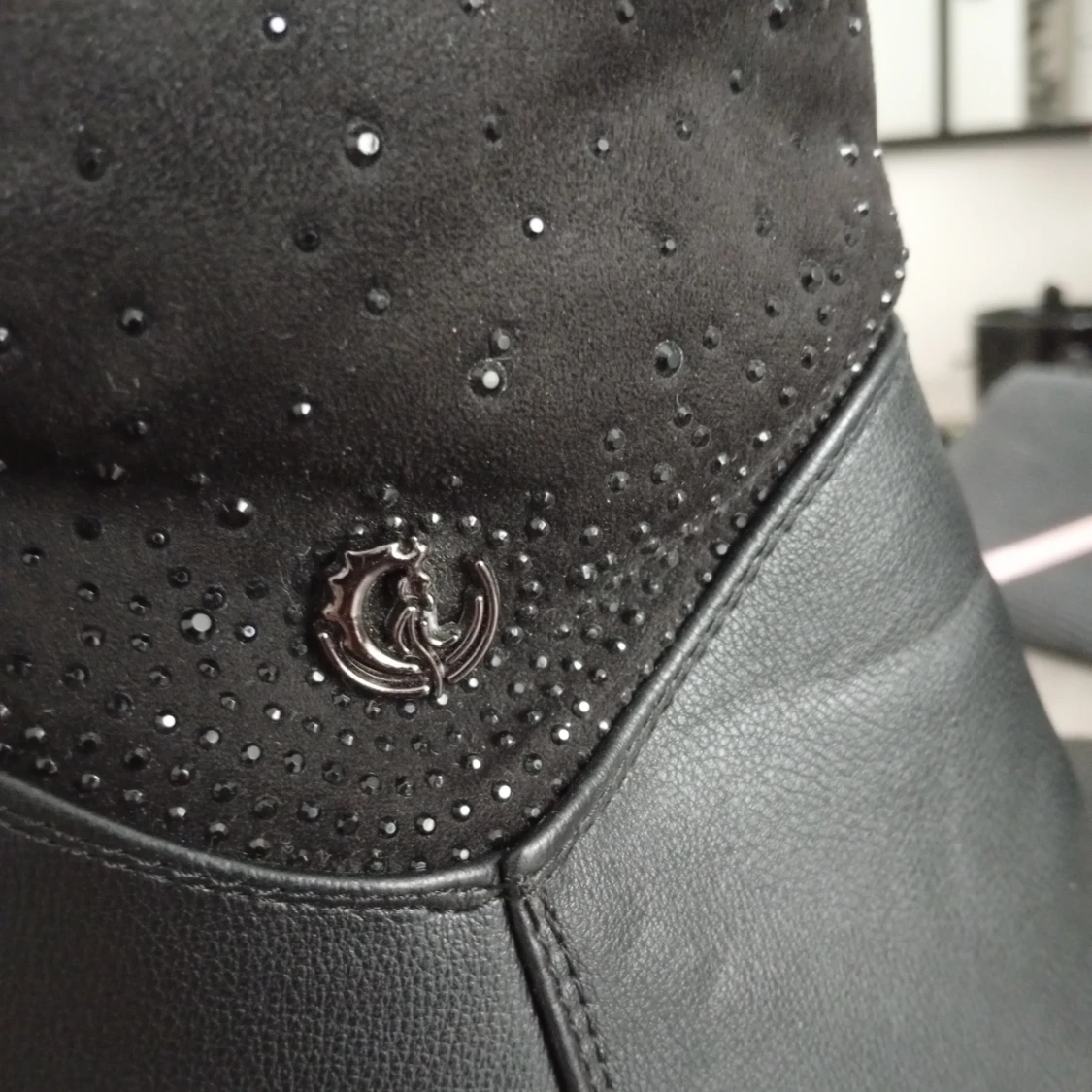 Svarta boots med päls och klack - 2