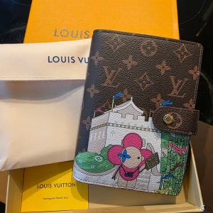 Louis Vuitton Monogram Agenda MM - Som ny! Kommer med original box och dustbag