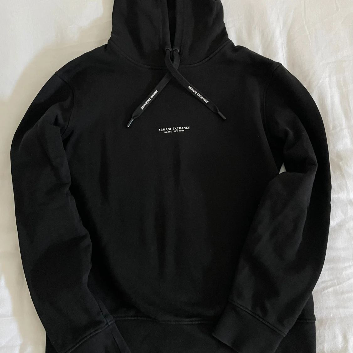 Svart Armani Exchange hoodie