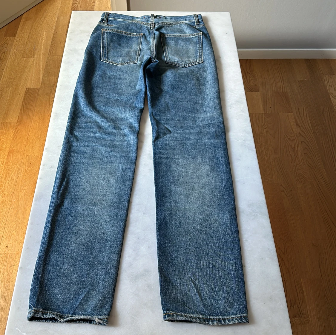 Blå raka loose fit jeans från Zara - 1