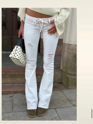 SÖKER!!  - Söker dessa jeans från Gina!! Skriv gärna till mig om ni säljer 💕💕🙏🙏