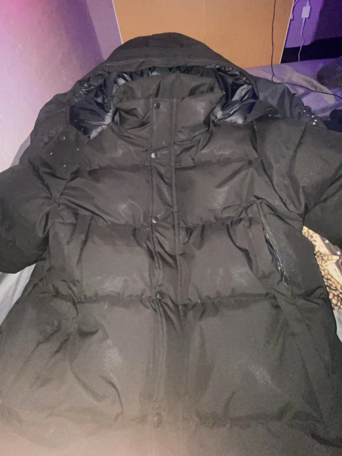 Svart dunjacka från Canada Goose