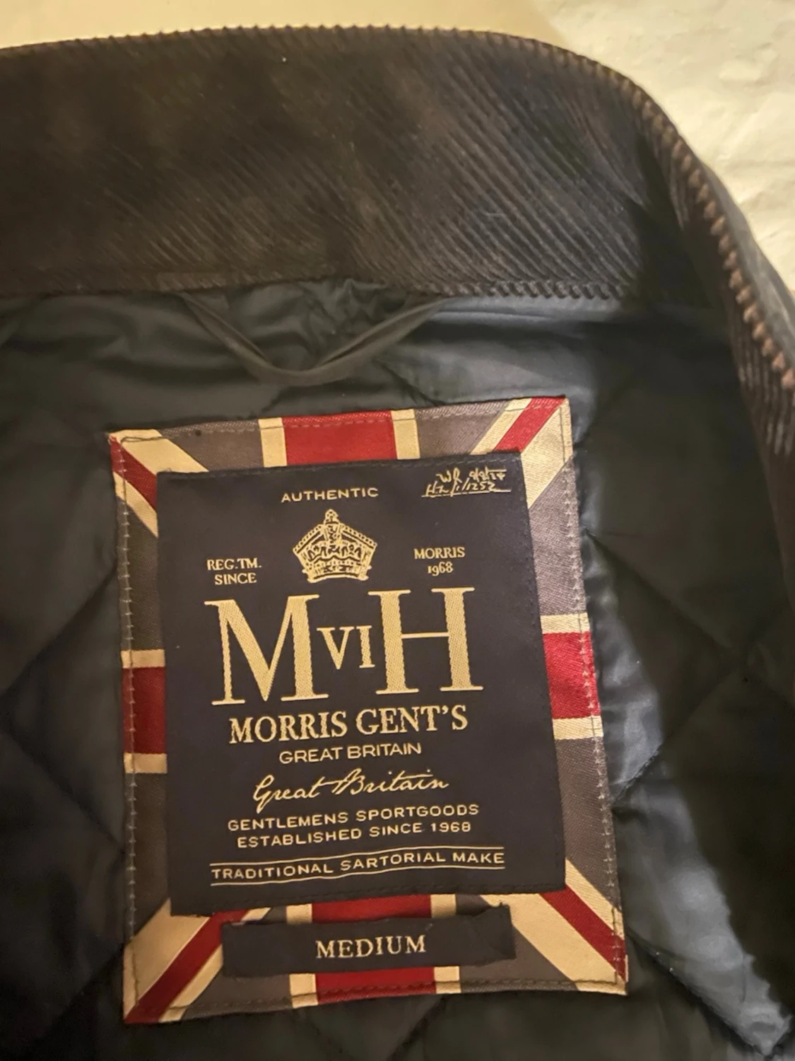 Marinblå quiltad väst från Morris - 1