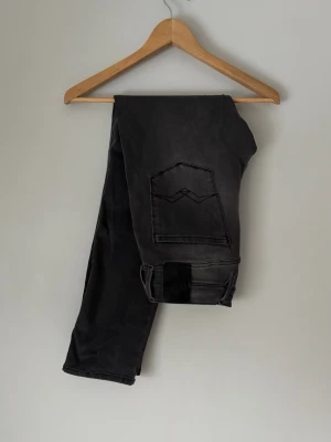 Replay Anbass jeans  - Replay Anbass jeans | Storlek 29/30 | Grymt skick! | Ställ gärna frågor 🙌🏼| Priset kan diskuteras 