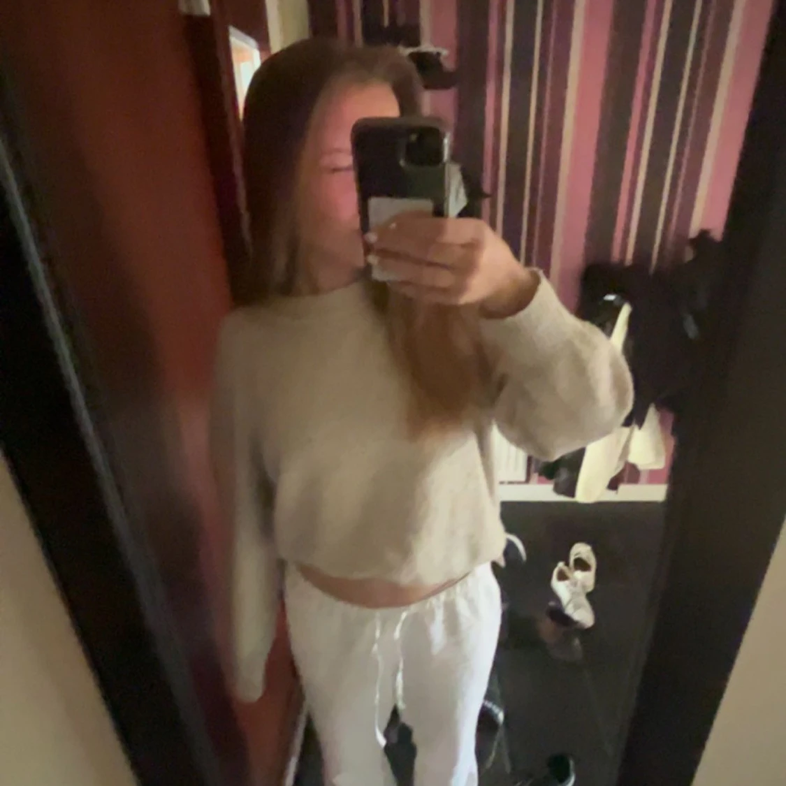 Beige stickad tröja