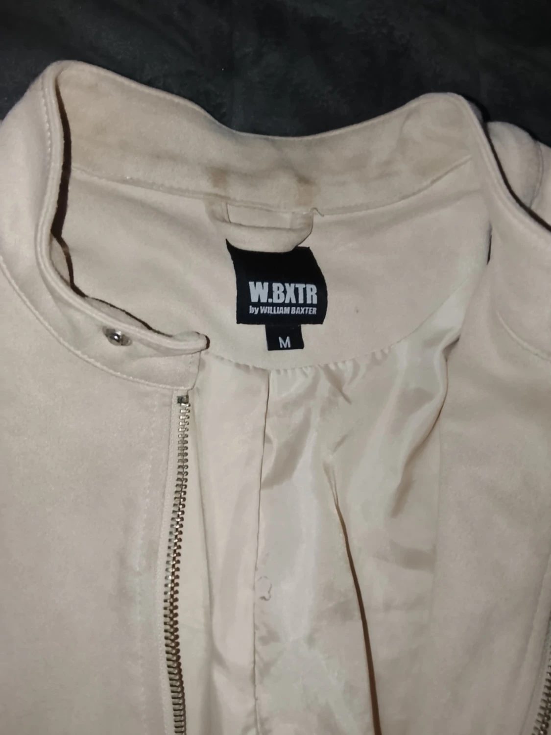 Beige skinnjacka från William Baxter - 1