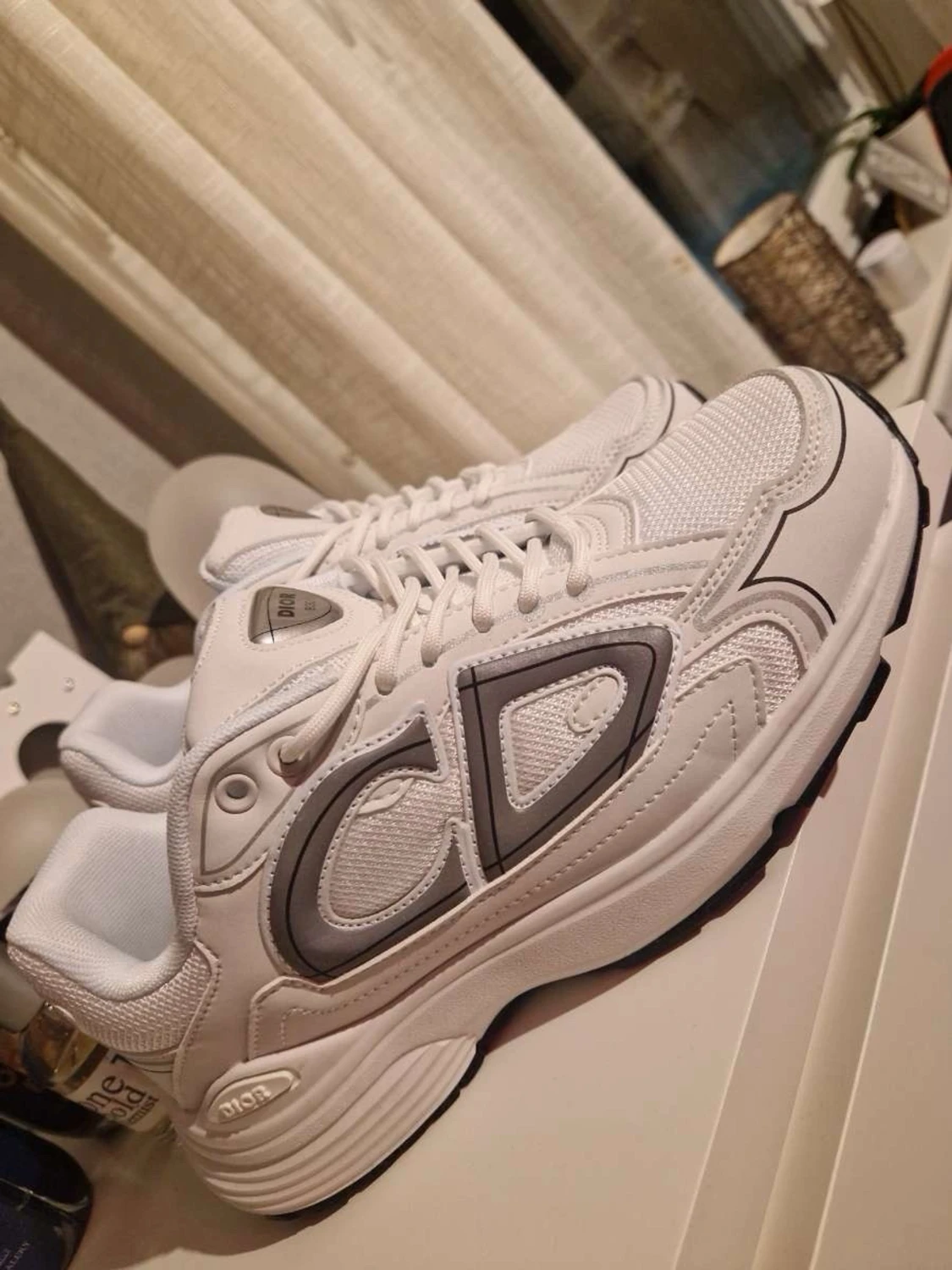 Vita Dior B30 sneakers med reflexdetaljer - 3