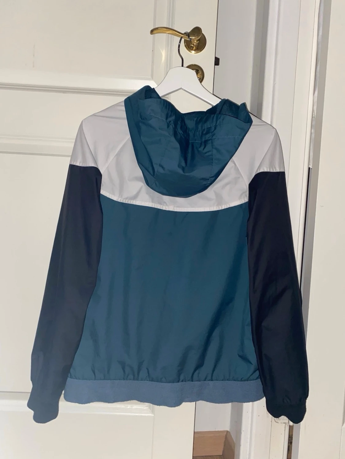 Nike jacka blå vit svart - 1