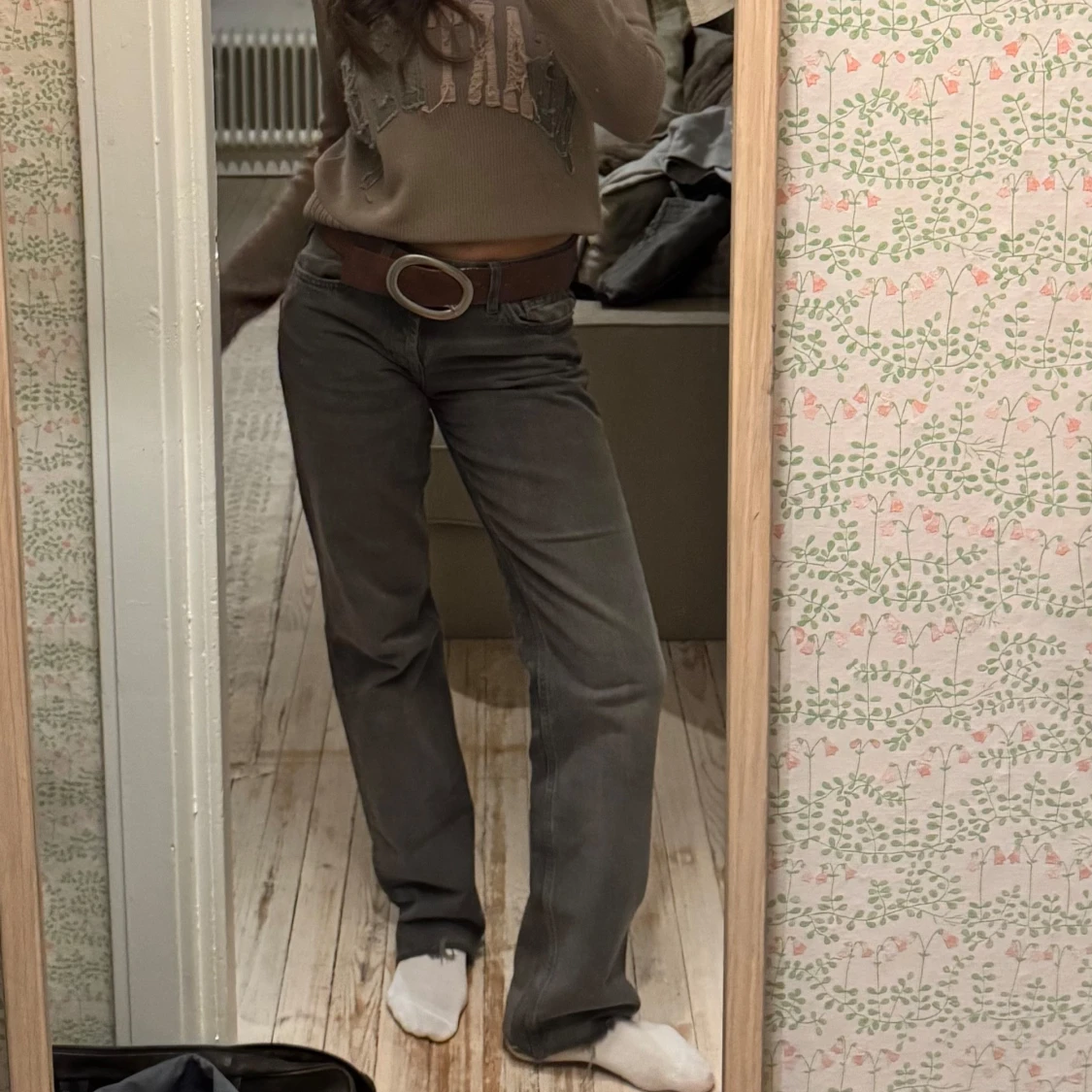 Grå straight jeans  - 2