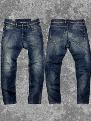 Diesel jeans med wash - Extremt schyssta jeans i mycket bra skick! Mått: A:38 B:72 C:25 D:20 E:16 (cm) Skriv vid fundering 😇✌️
