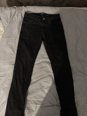 Svarta jeans  - Svarta jeans från Jack&jones, pris går att diskutera