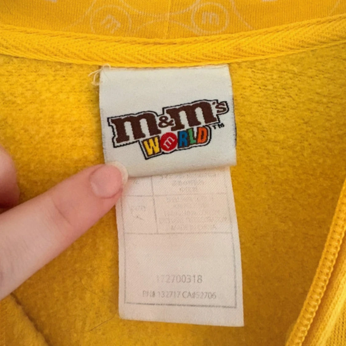 Gul M&M's World hoodie med dragkedja - 3