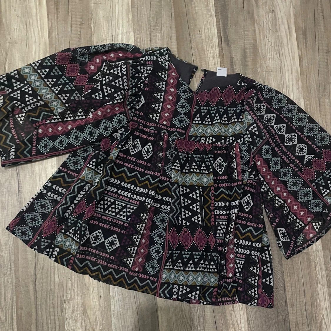 Mönstrad kortklänning från Lindex