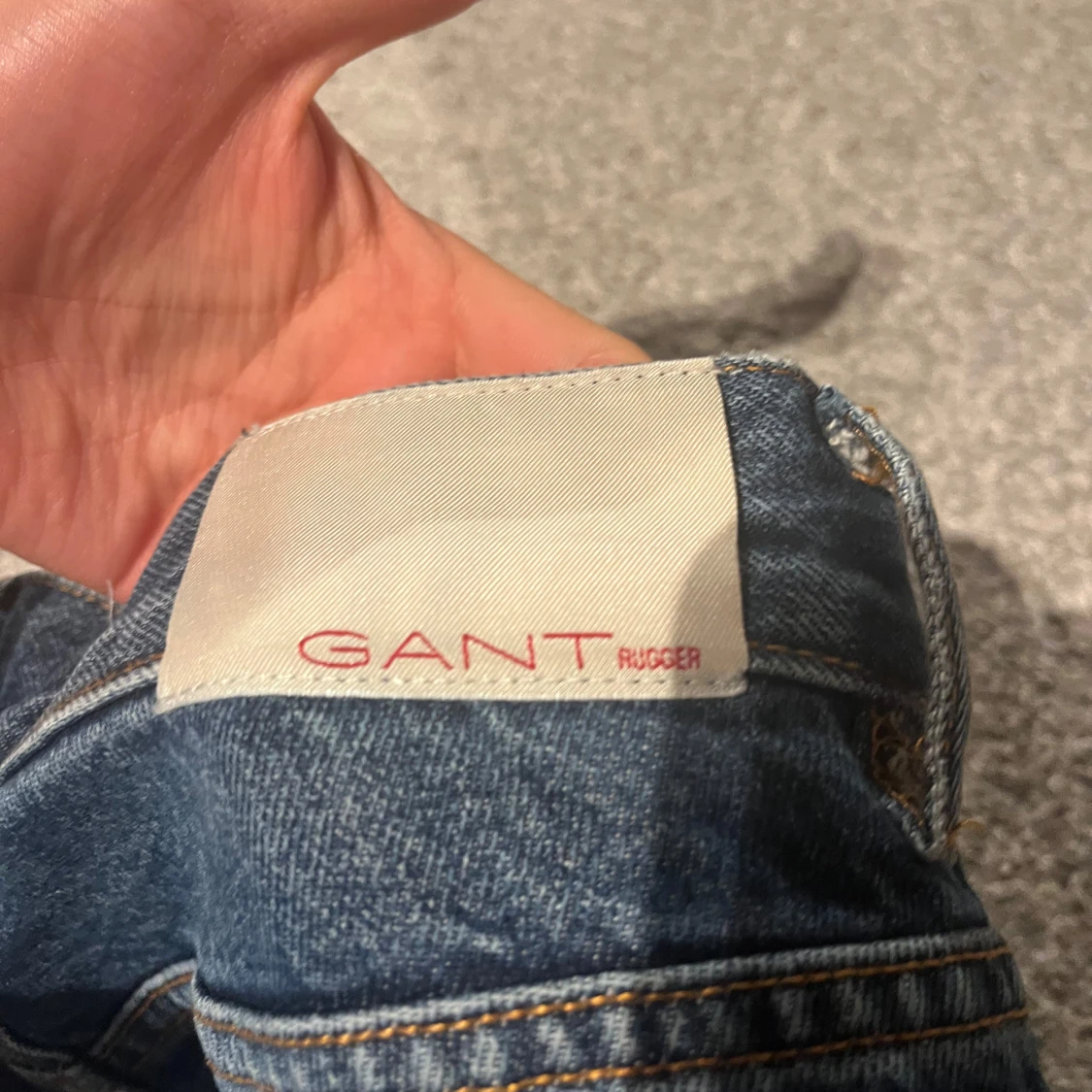 Mörkblå jeans från Gant - 2