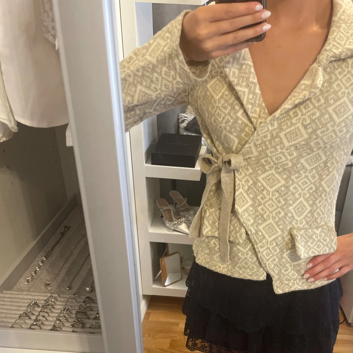 Beige omlottkofta - 1