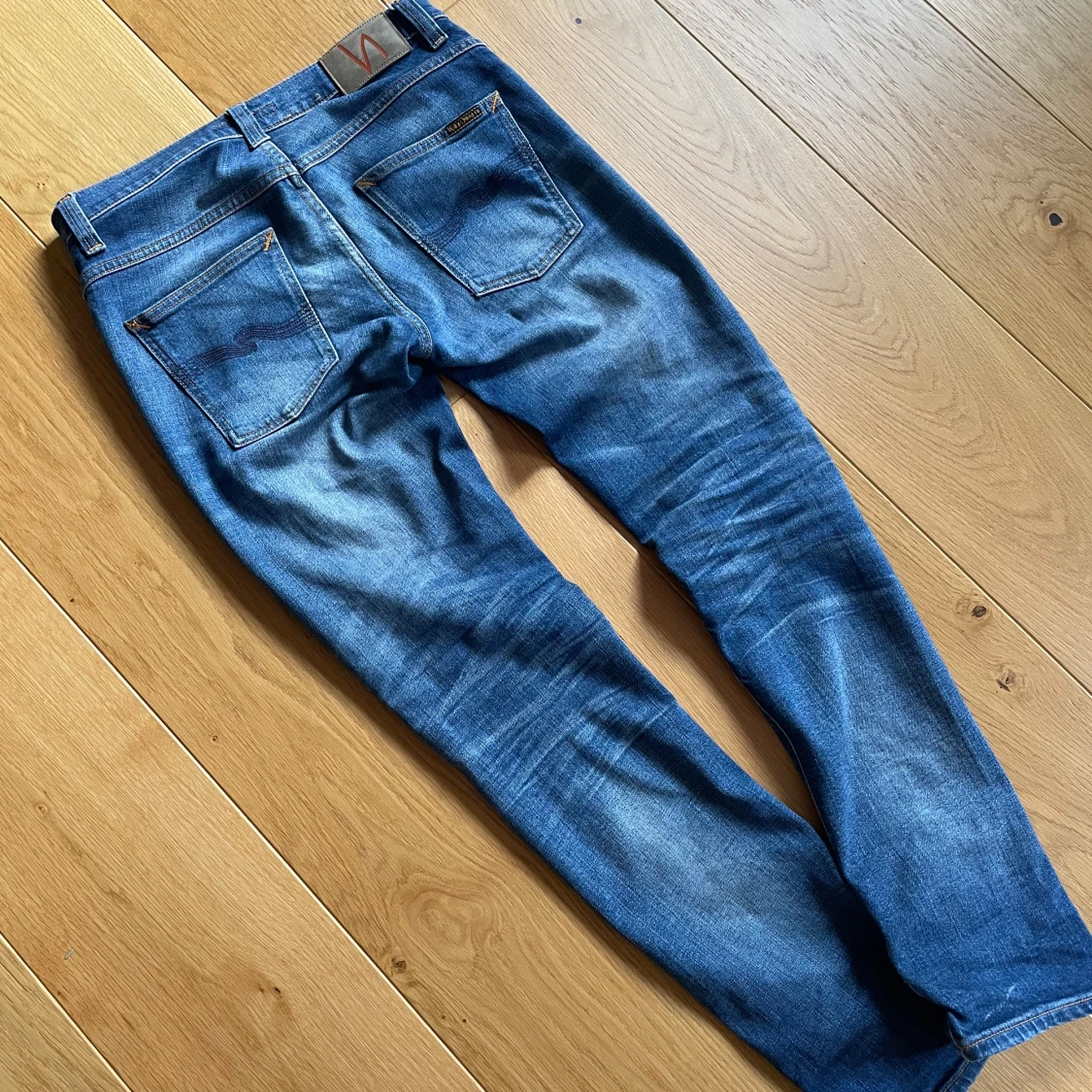 TVÄR FETA NUDIE GRIM TIM - 1