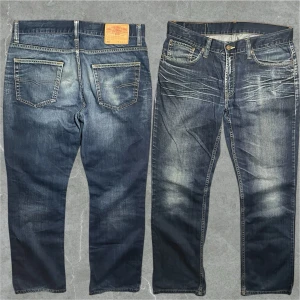 Vintage jeans - Säljer ett par riktigt snygga vintage jeans med sjuk Fade. Skriv vid funderingar💬