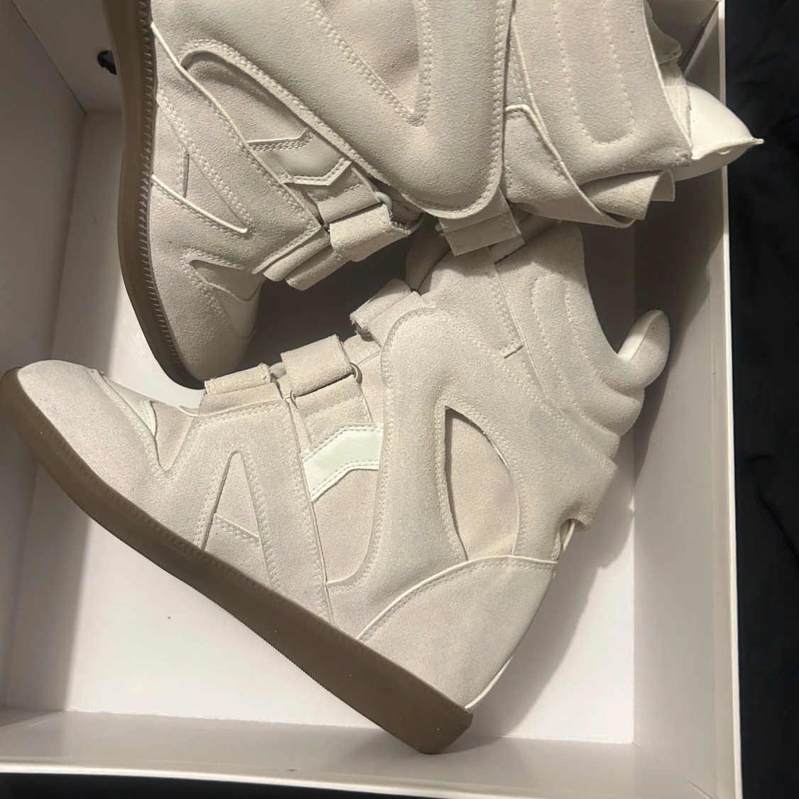 Vinter Klack Vit Creme 38 Size EU oanvända 😊;) high heel klackar 39 37