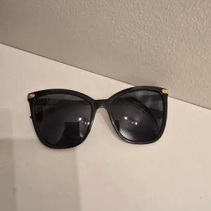 Solglasögon - Solglasögon