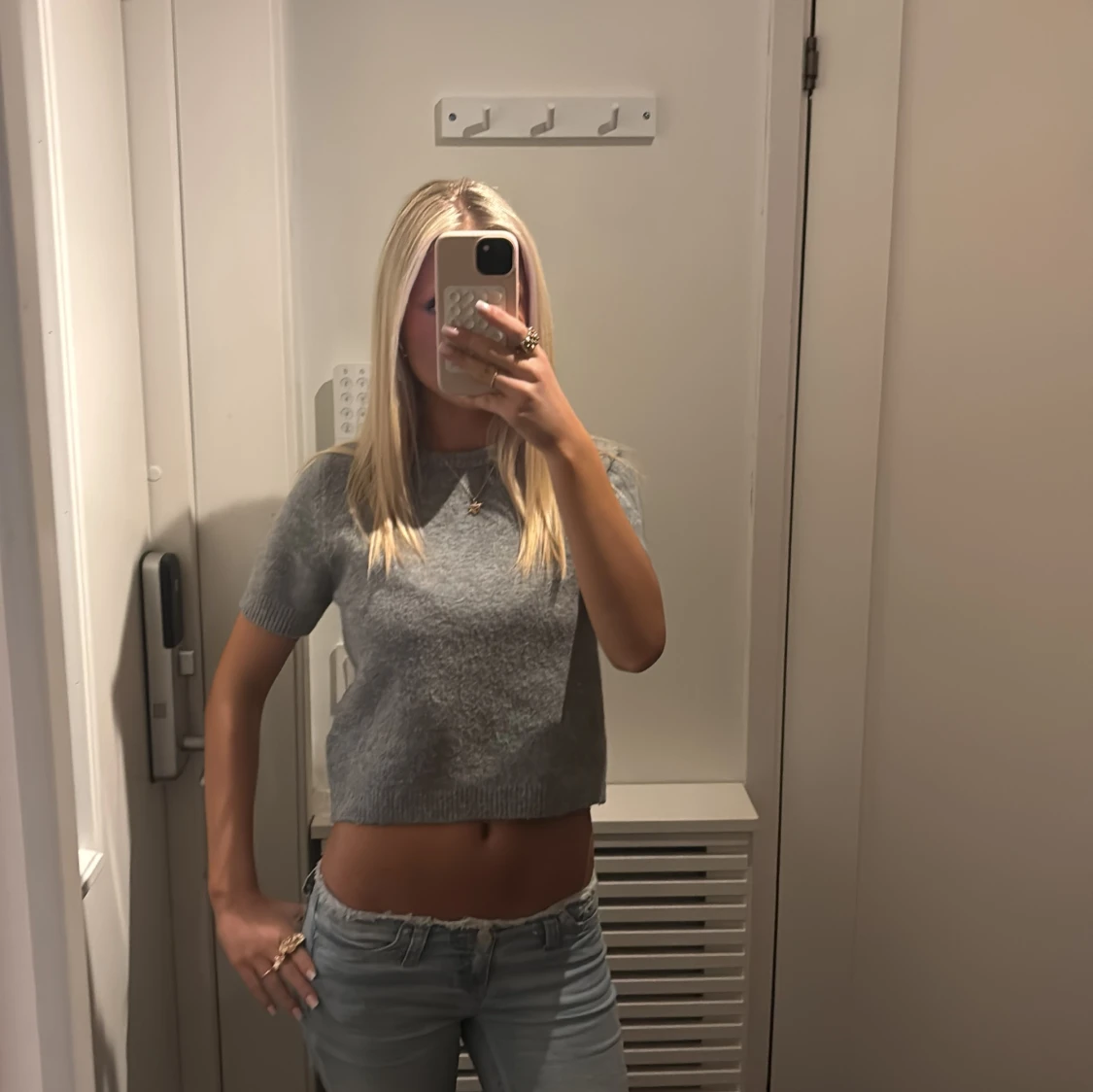 Grå croppad stickad topp - 1