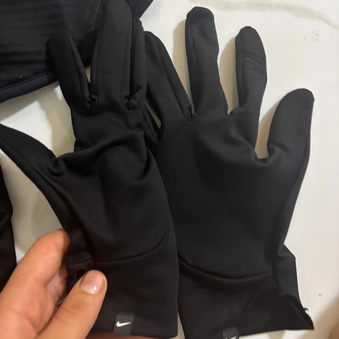 Svarta Nike löparhandskar - 2