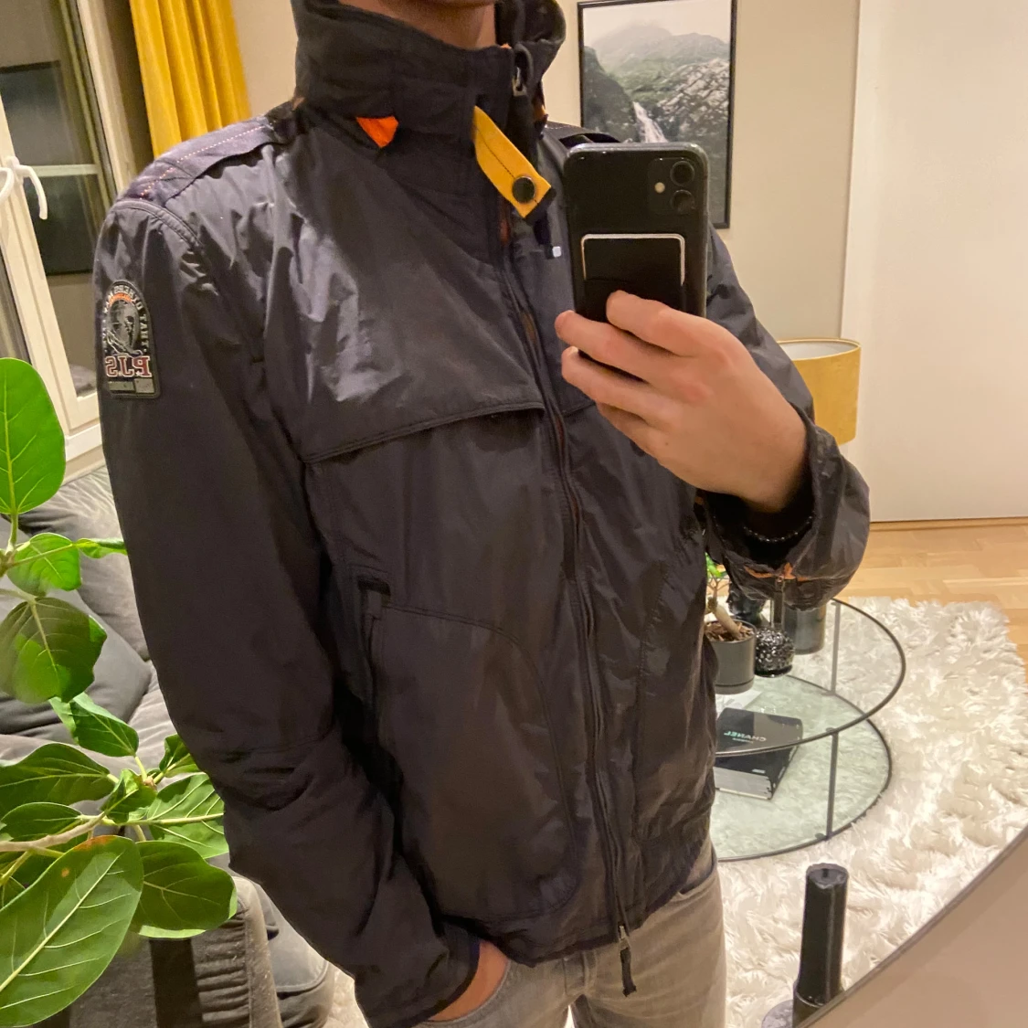 Grå vindjacka från Parajumpers - 1