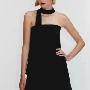 SÖKER  - Söker denna i strl S eller M!