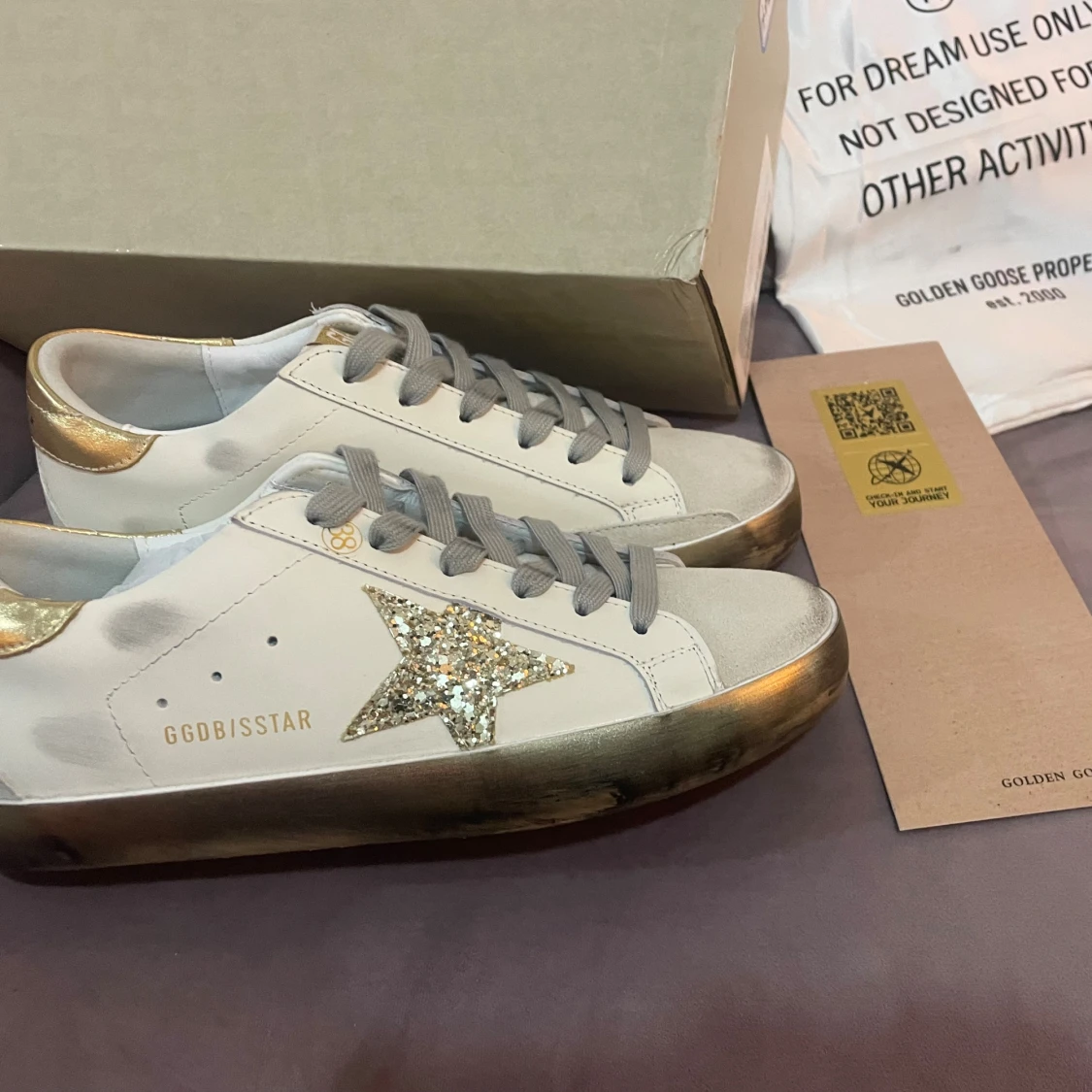 Golden Goose sneakers med glitterstjärna - 3
