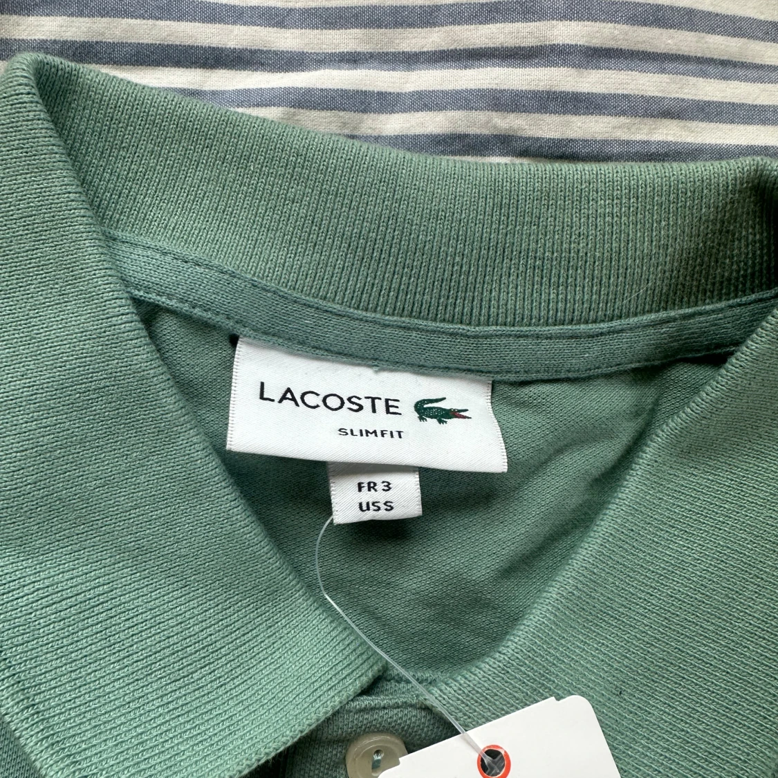 Grön pikétröja från Lacoste slim fit - 2