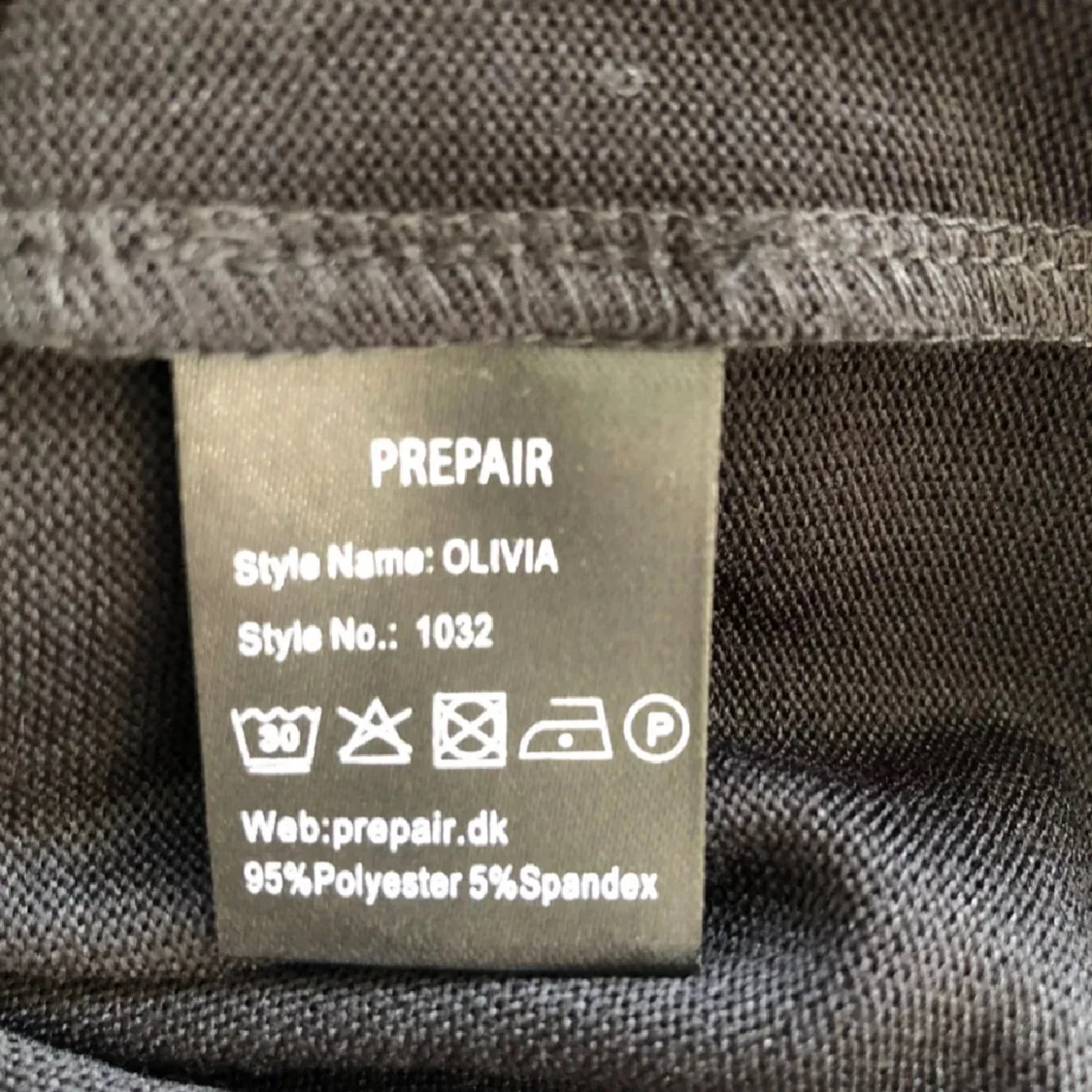 Svart långärmad tröja från Prepair NY - 4