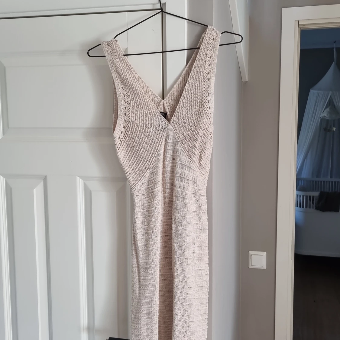 Beige stickad långklänning Lindex XS - 2