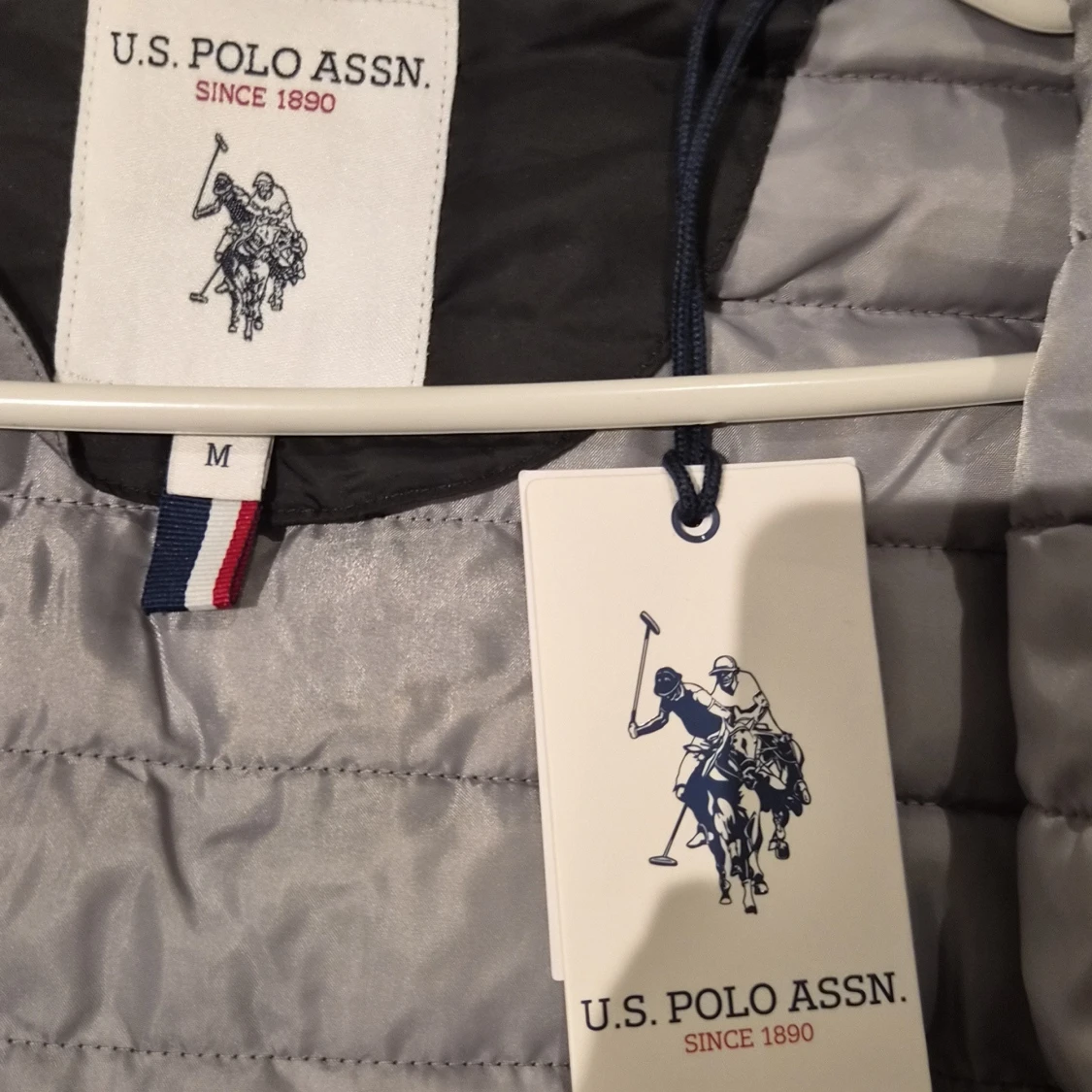 Svart pufferjacka från U.S. Polo Assn. - 3