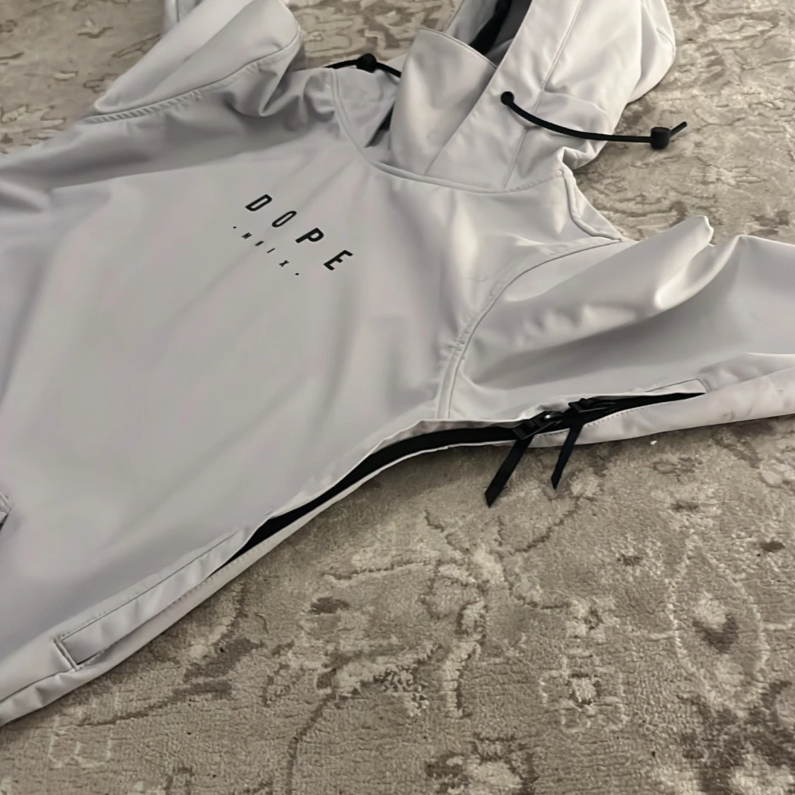 Ljusgrå skidjacka/vindjacka från Dope - 2