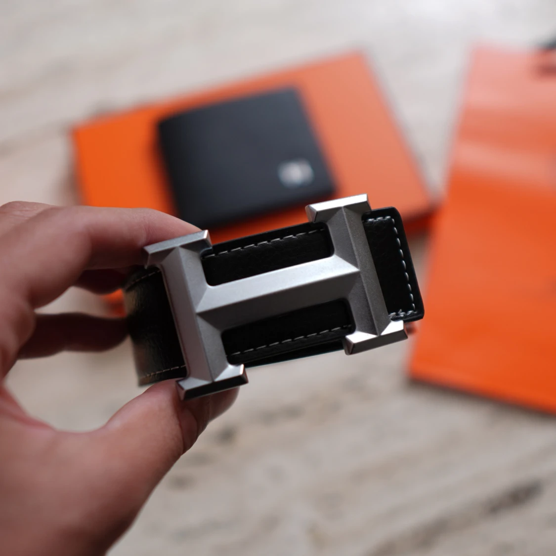 H bälte svart/silver