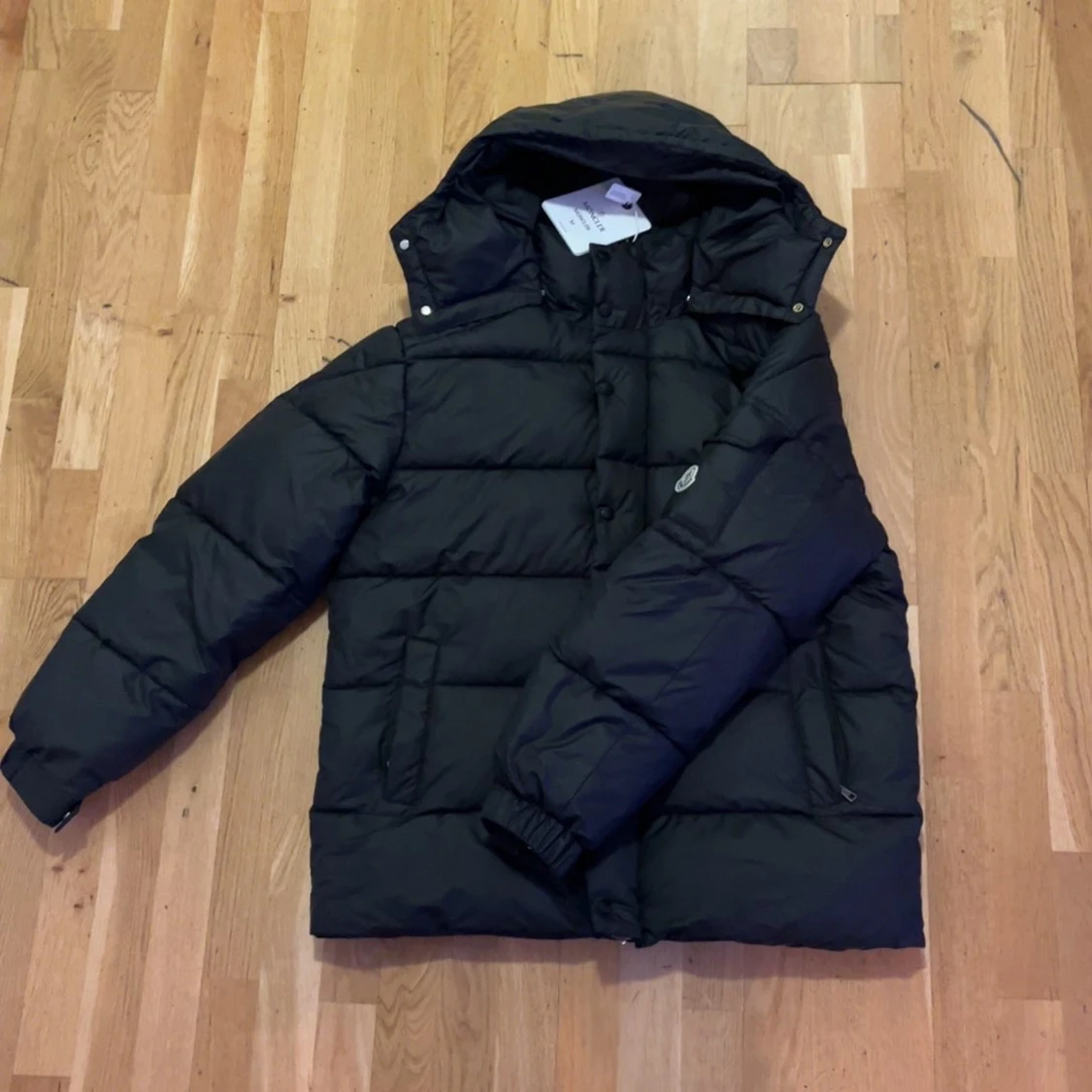 Svart pufferjacka från Moncler verzere - 1